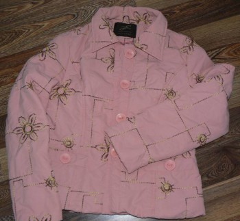 Куртка (осень) розовая р.48 -350р