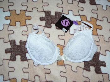 Бюстгальтер новый с этикетками р.75А -250р