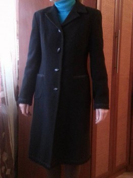 на фото модель 42-44размера